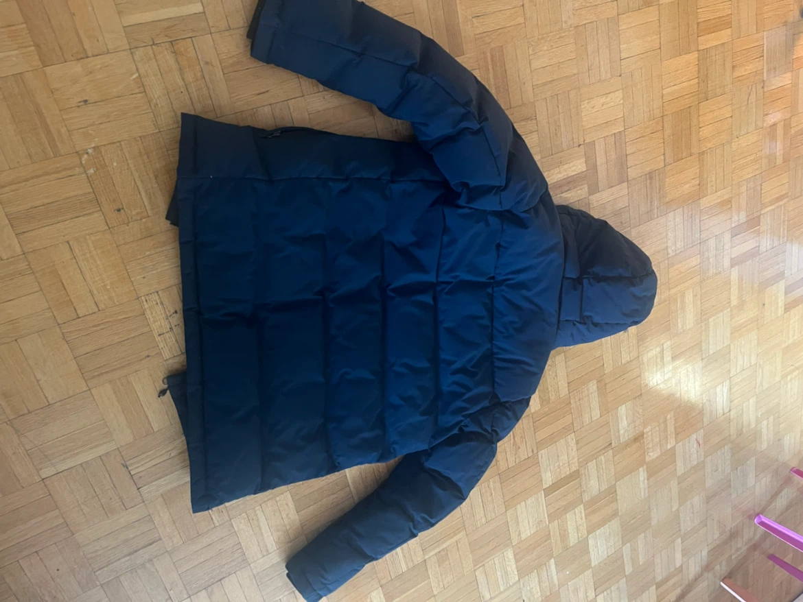 Eddie Bauer Puffer Jacket - Blue - Medium - photo 2