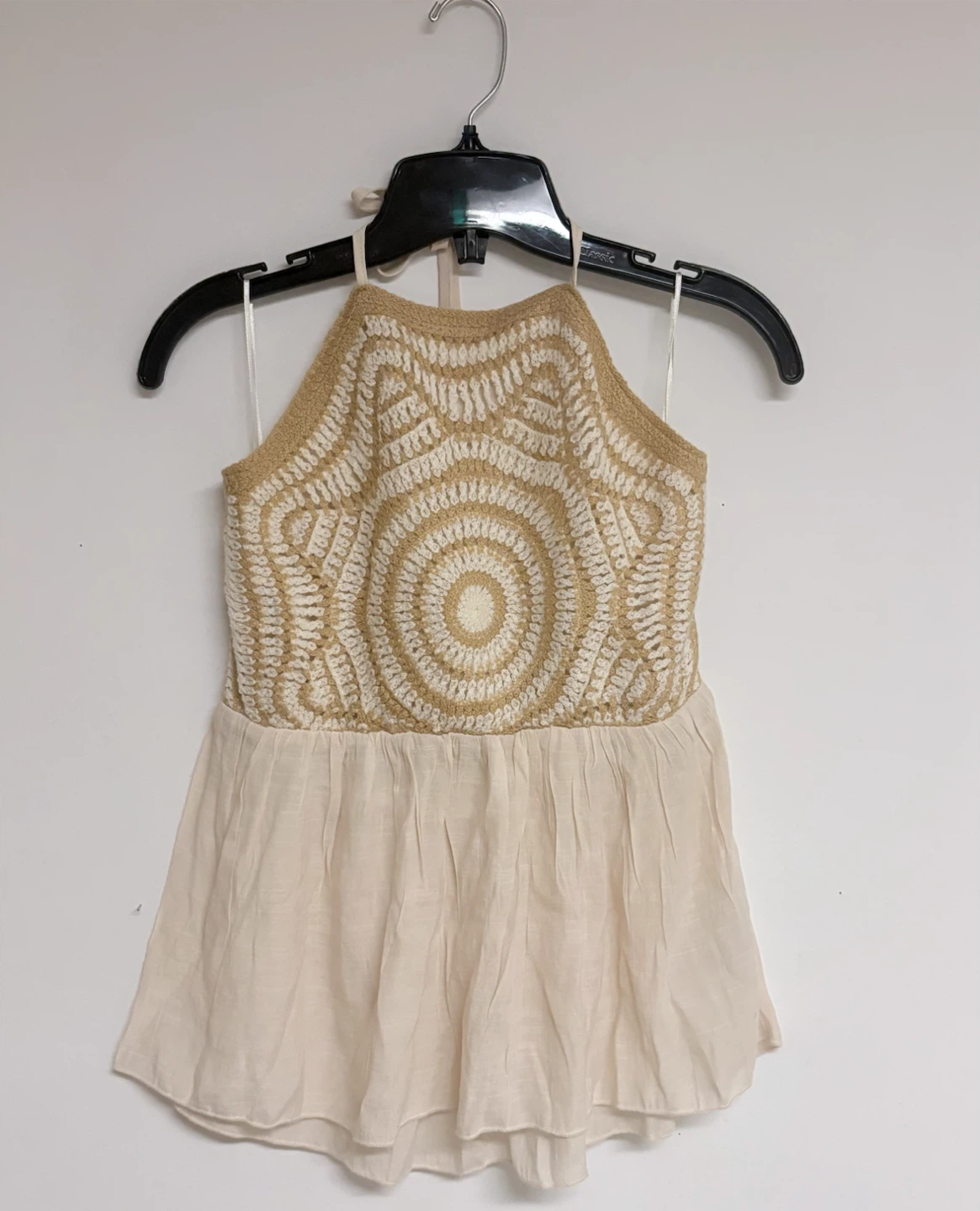 Beige Crochet Halter Top - Size M (new with tag )