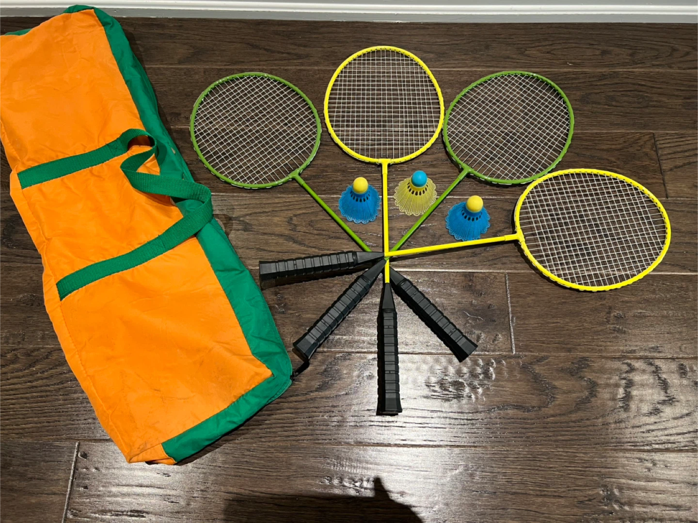 Badminton Racket Set with Bag and Shuttles - photo 2
