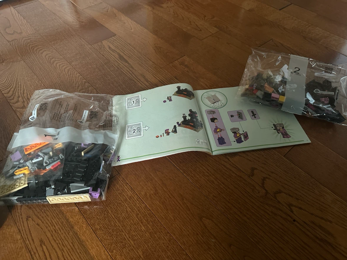 Unopened, Retired Set: LEGO Minecraft - The End Arena - photo 2