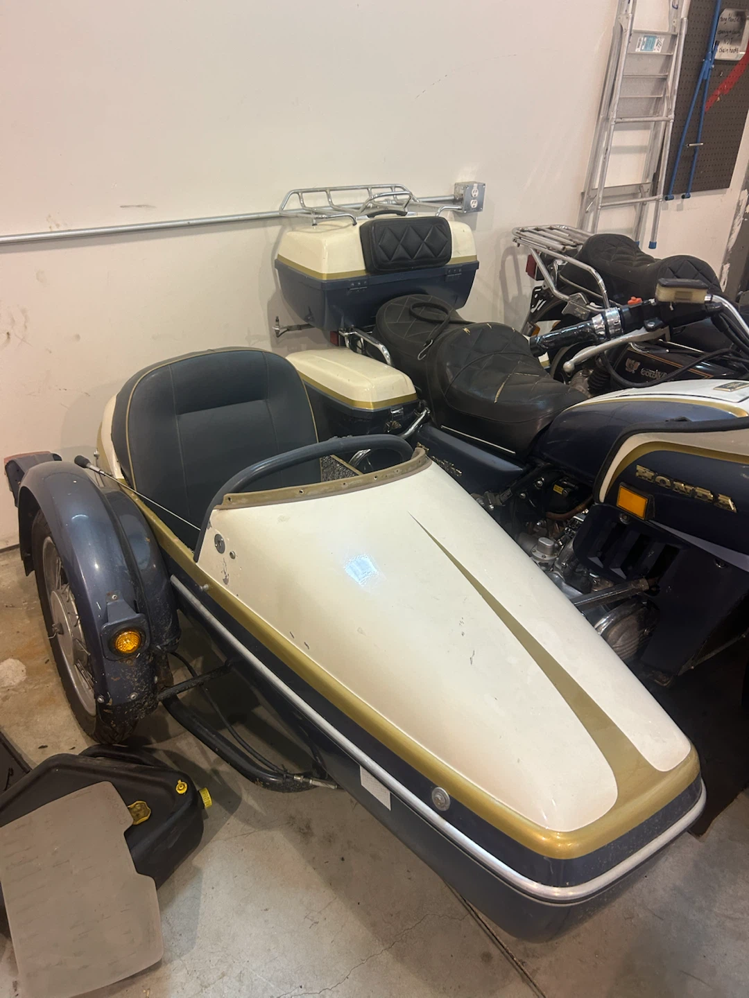 Velorex 562 Sidecar - photo 2