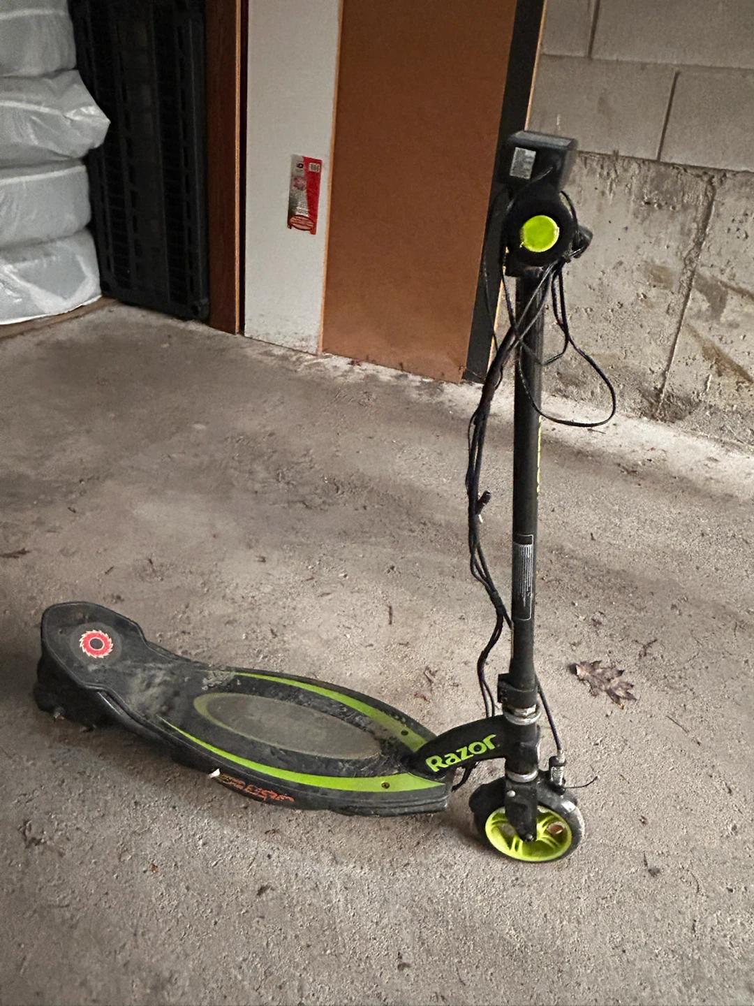 KIDS Razor Electric Scooter and scooter - photo 2