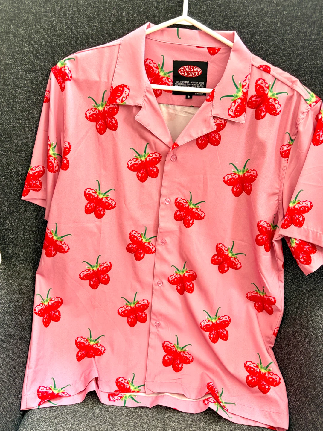 Petals and Peacock Hawaiian style shirt - Men’s M - photo 2
