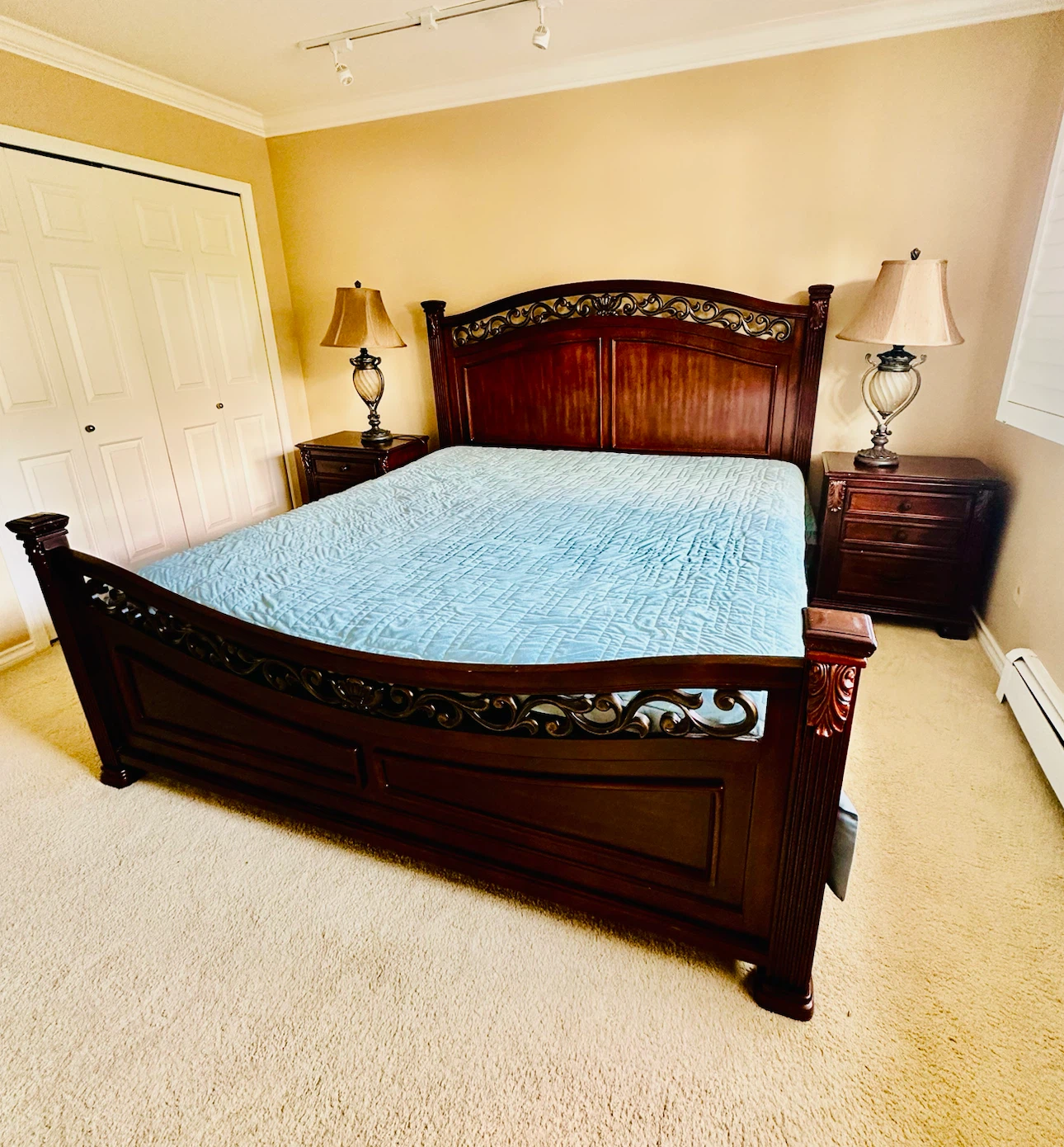 Ashley brand - Dark Wood Sleigh Bed Frame - photo 4