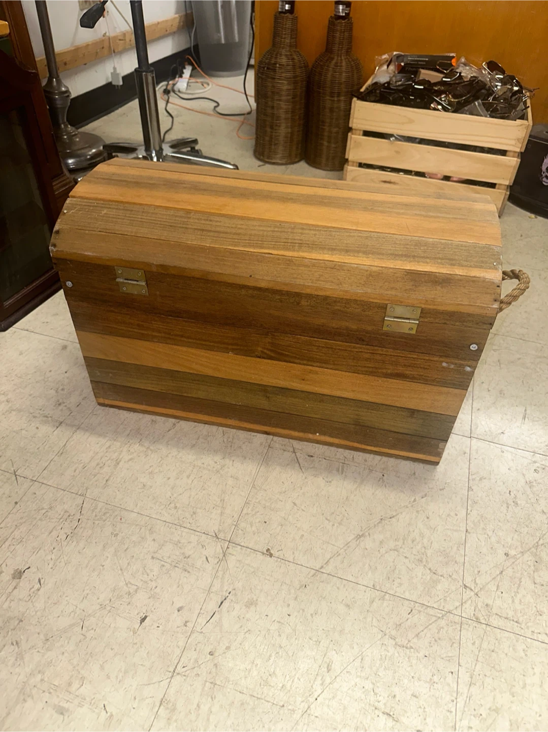 Appleton Estate Wood Trunk - photo 5