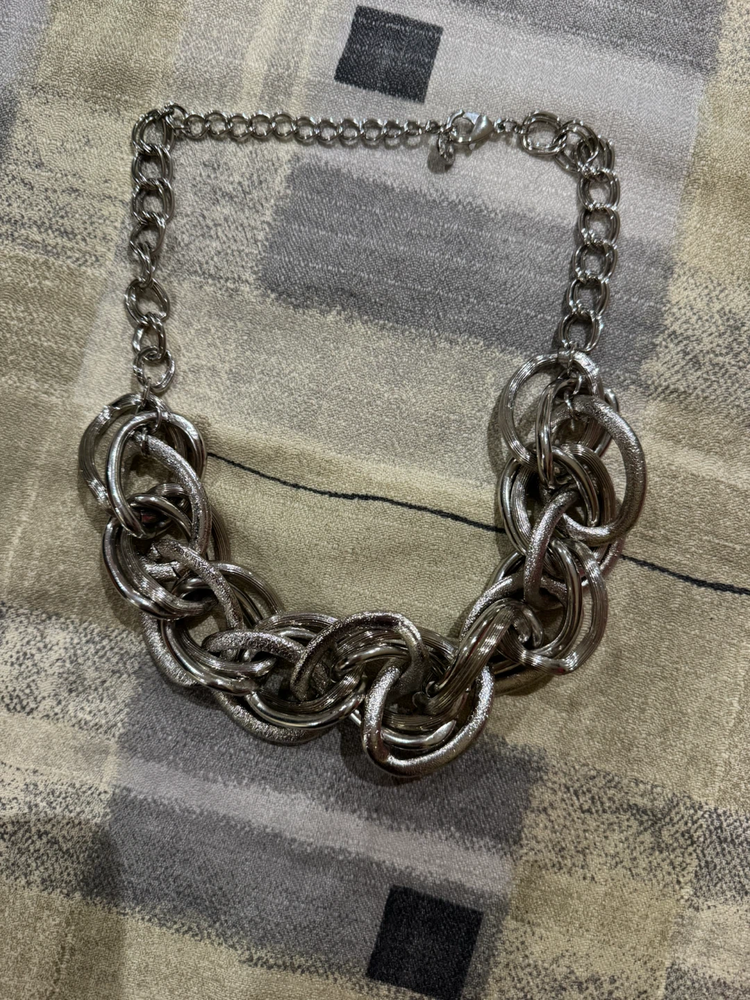 Silver Tone Chunky Chain Necklace - photo 3