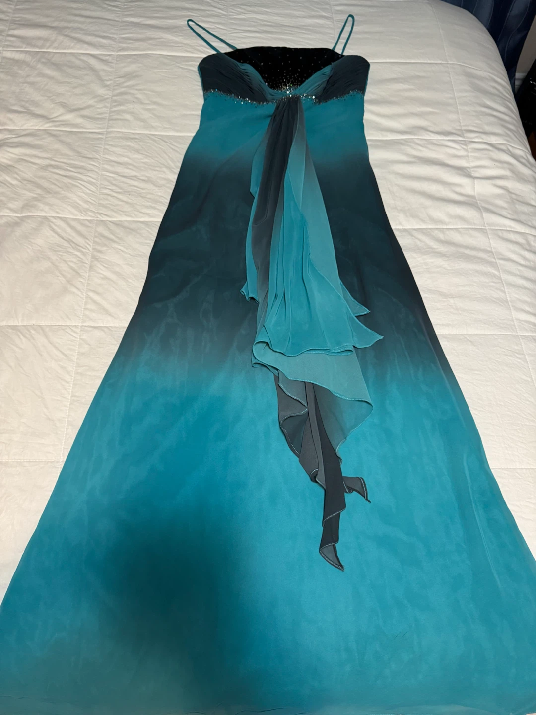 JONE Ombre Spaghetti Strap Gown