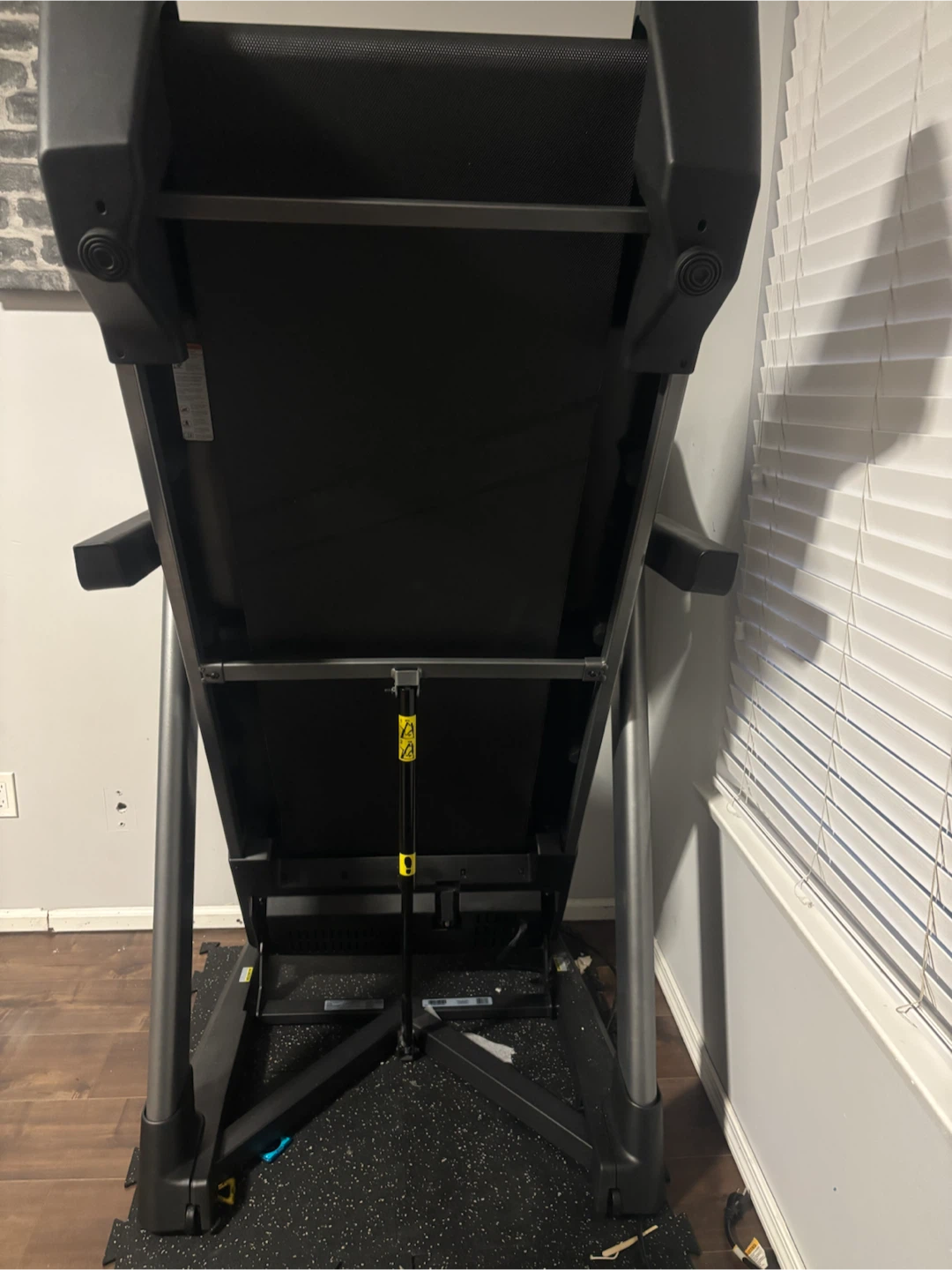 ProForm Pro 2000 Smart Treadmill - photo 3