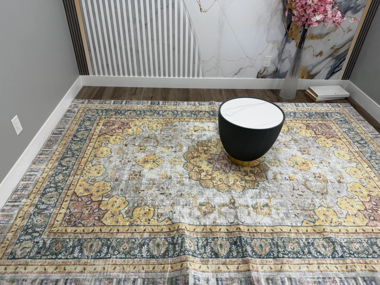 Machine washable Area Rug:NEW