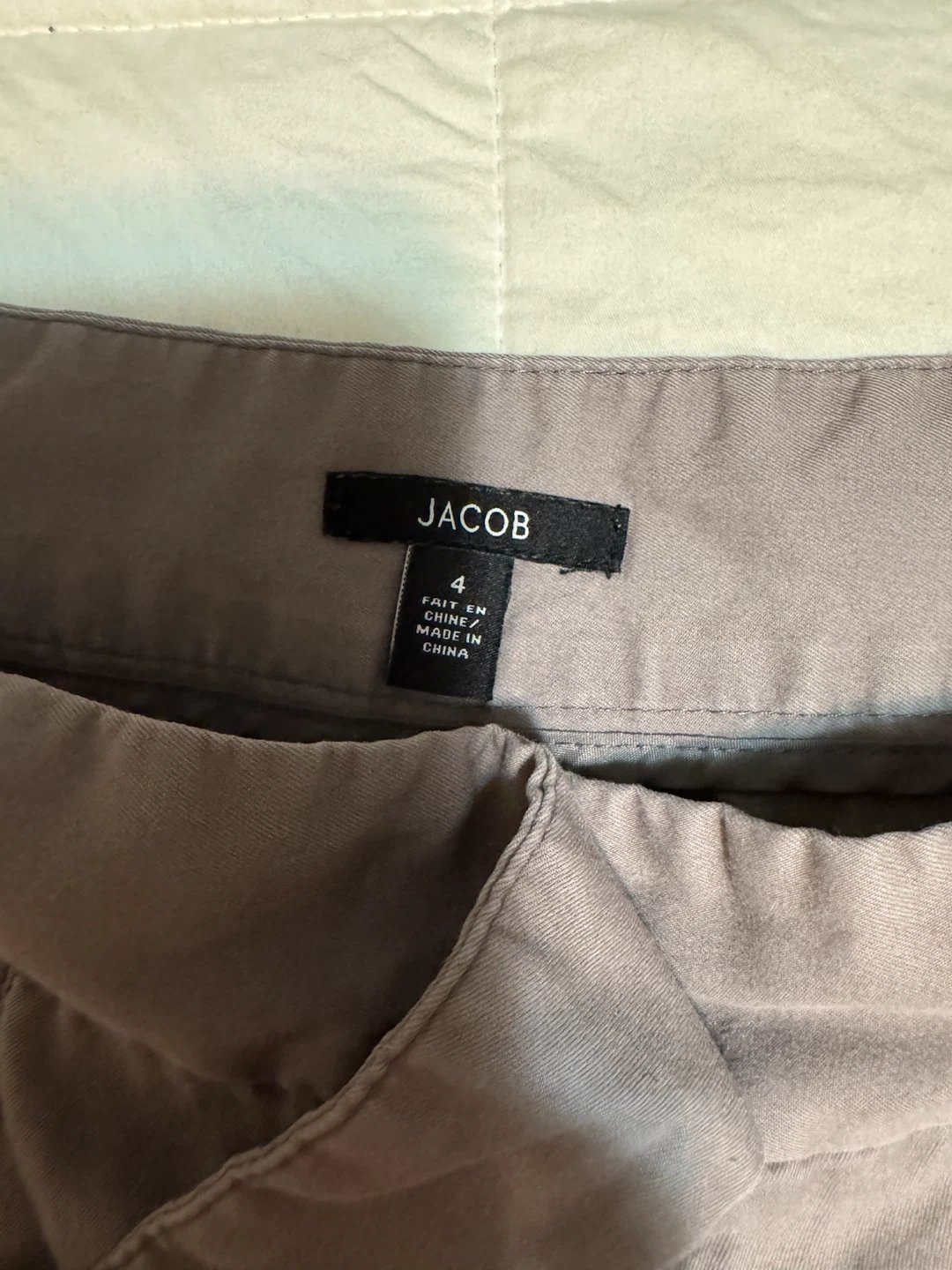 Jacob Grey Capri Pants Size 4 - photo 3