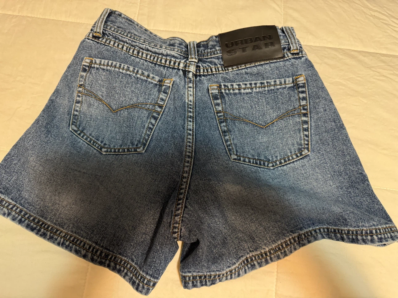Urban Star Denim Shorts Size 6 - photo 2