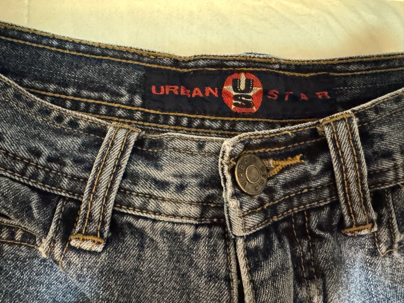 Urban Star Denim Shorts Size 6 - photo 3