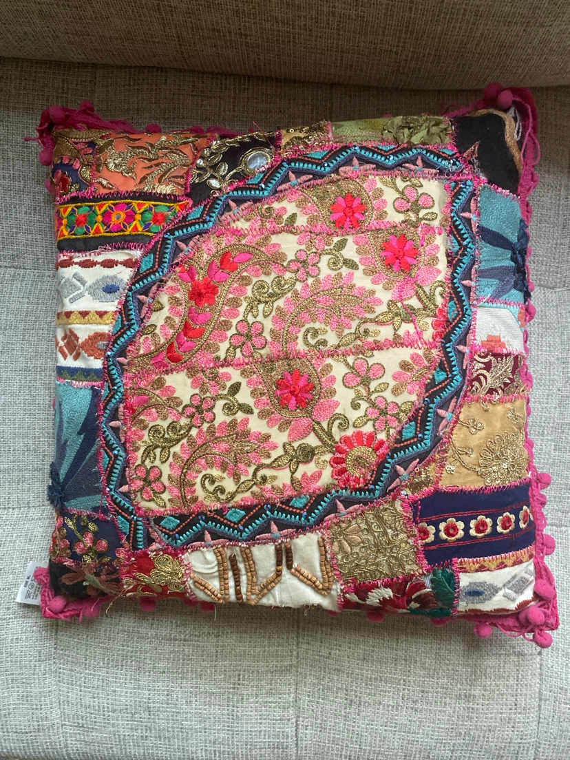 Decorative Pillow - photo 3