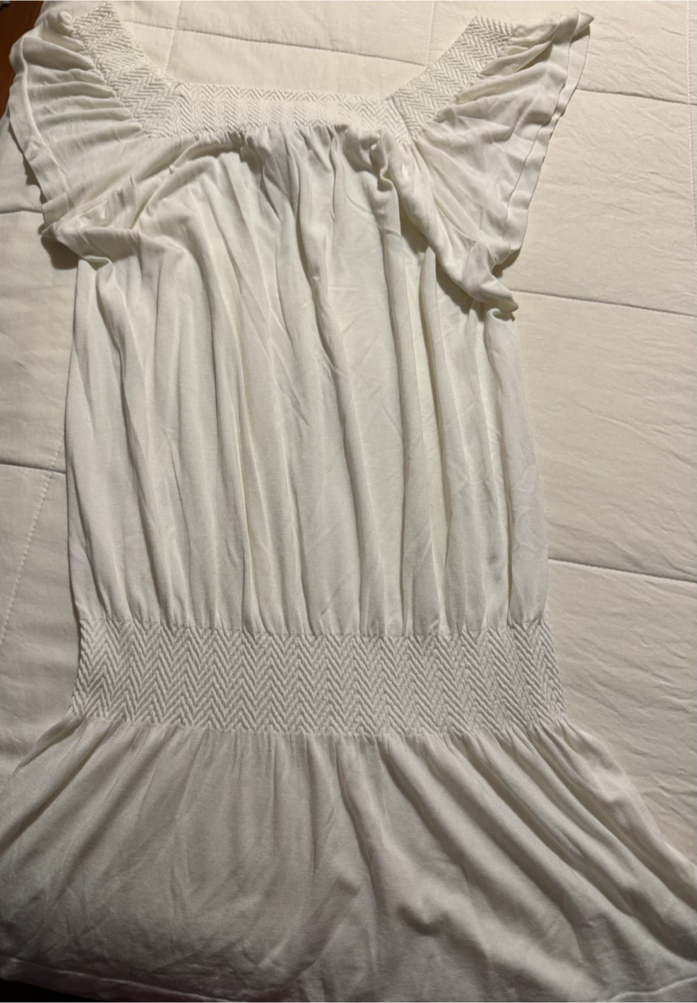 GUILTY! White Off-the-Shoulder Smocked Dress P/S-M/M