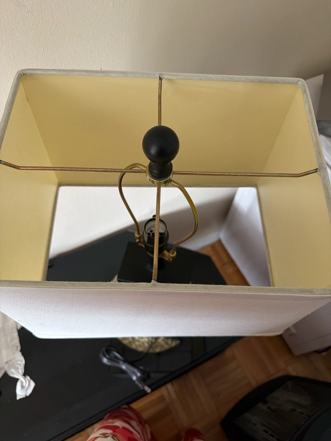 Black Geometric Table Lamp with White Shade - photo 2