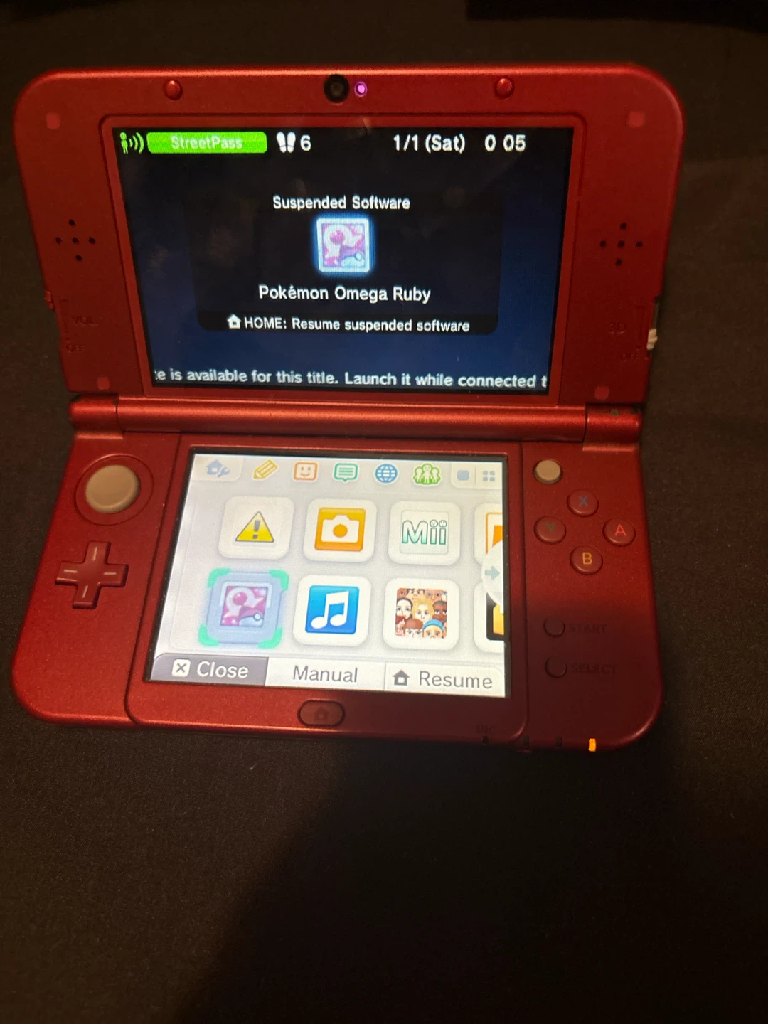 Nintendo 3DS XL Red