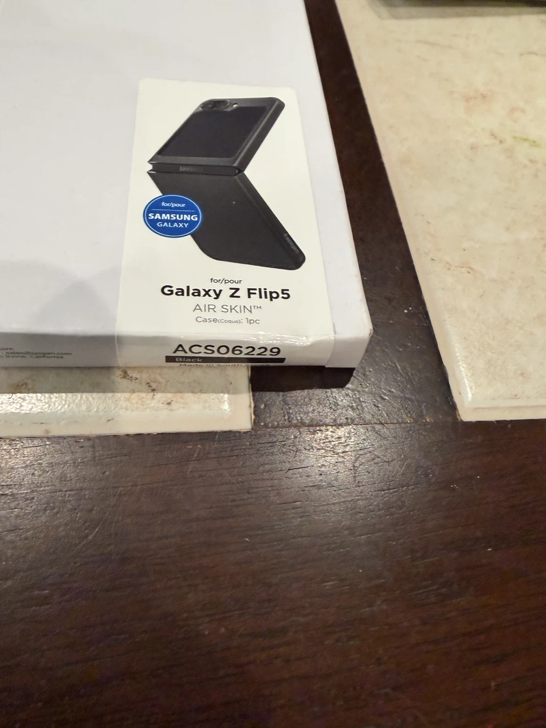 New Samsung Galaxy Z Flip 5 AirSkin Case - Black - photo 4