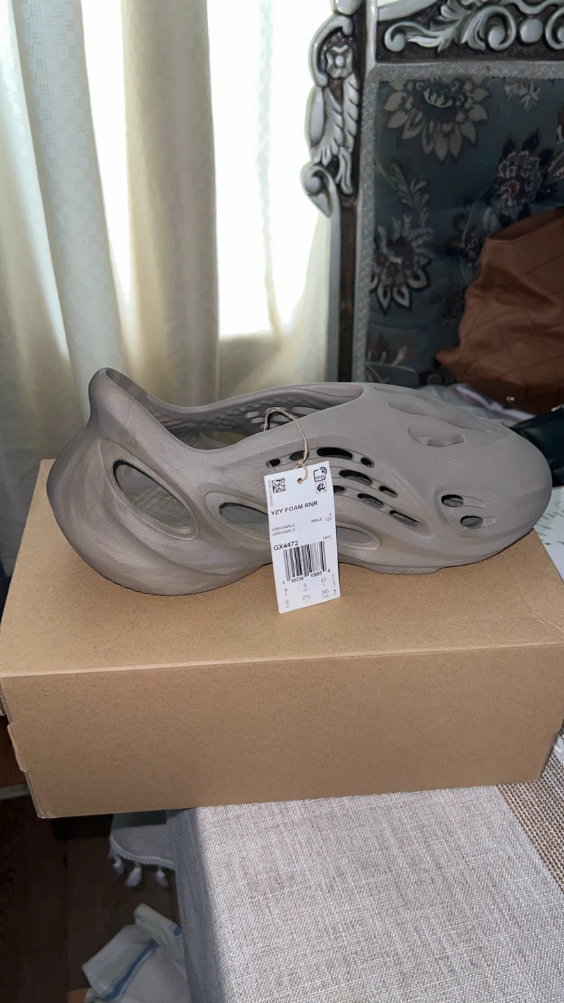 Adidas Yeezy Foam Runner Stone Sage Size 9 - photo 2