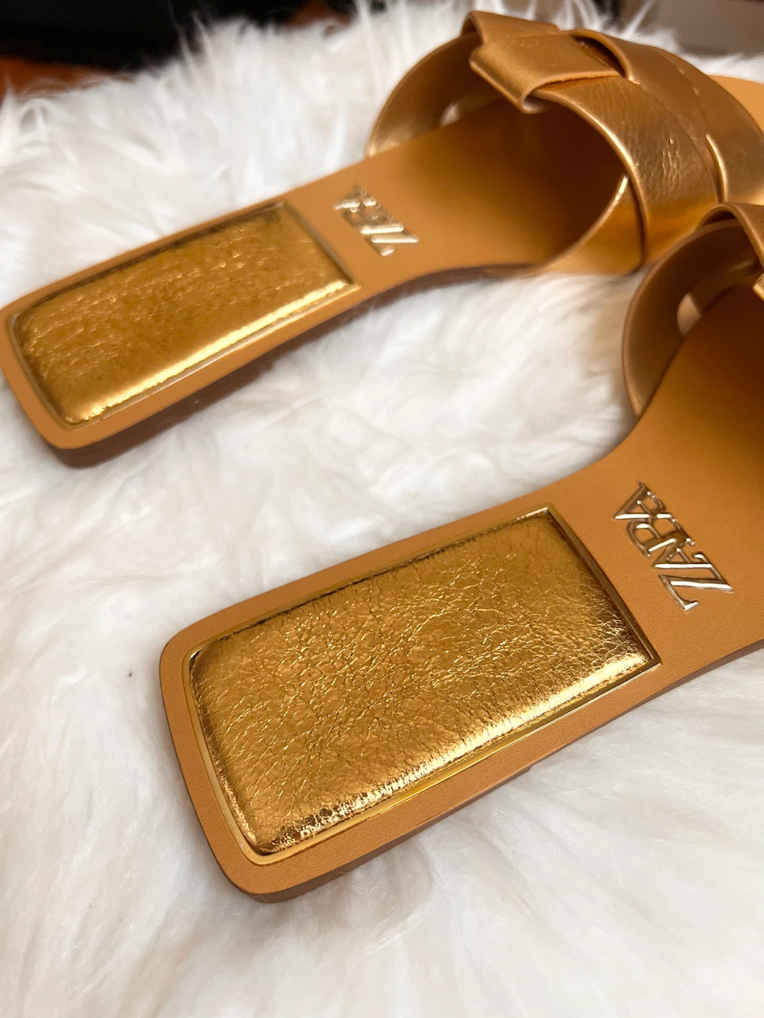 Zara Metallic Gold Slide Sandals - photo 4