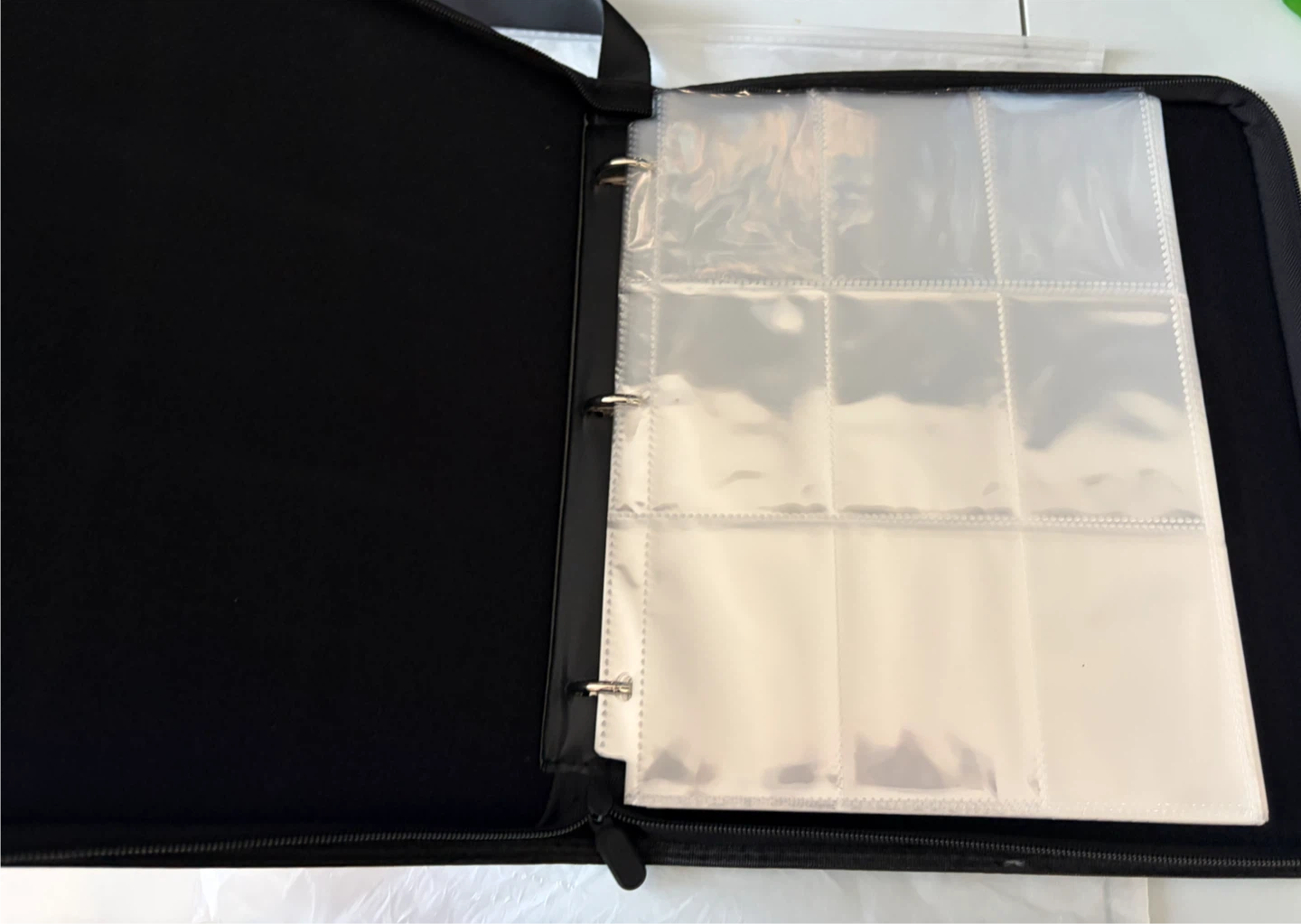 New Pokemon Trading Card Binder - Fits 900 Cards - photo 5
