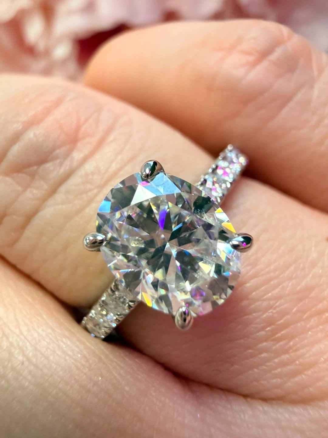 New giftable silver Moissanite rings, size 6 or 8.5 - photo 2