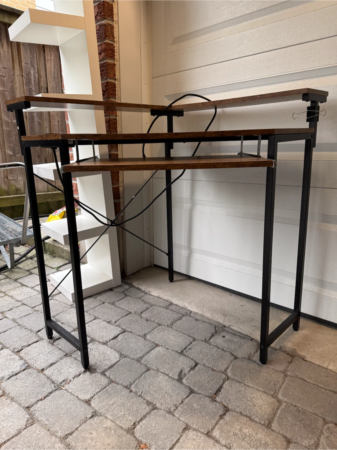 Corner Desk with Power & USB