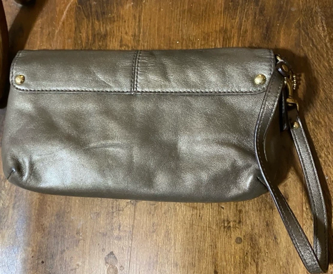 Coach Metallic Leather Wristlet Clutch - photo 3