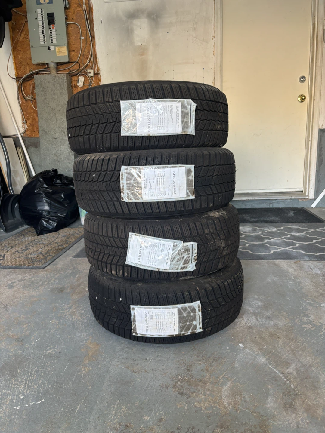 Set of 4 Winter Tires