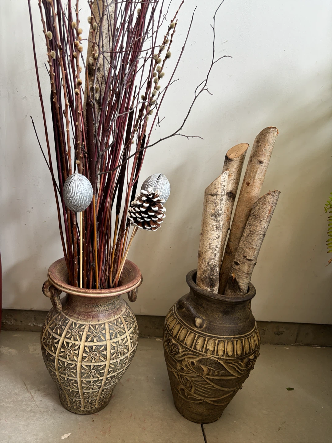 Decorative dried branches and birch logs in vases - photo 2