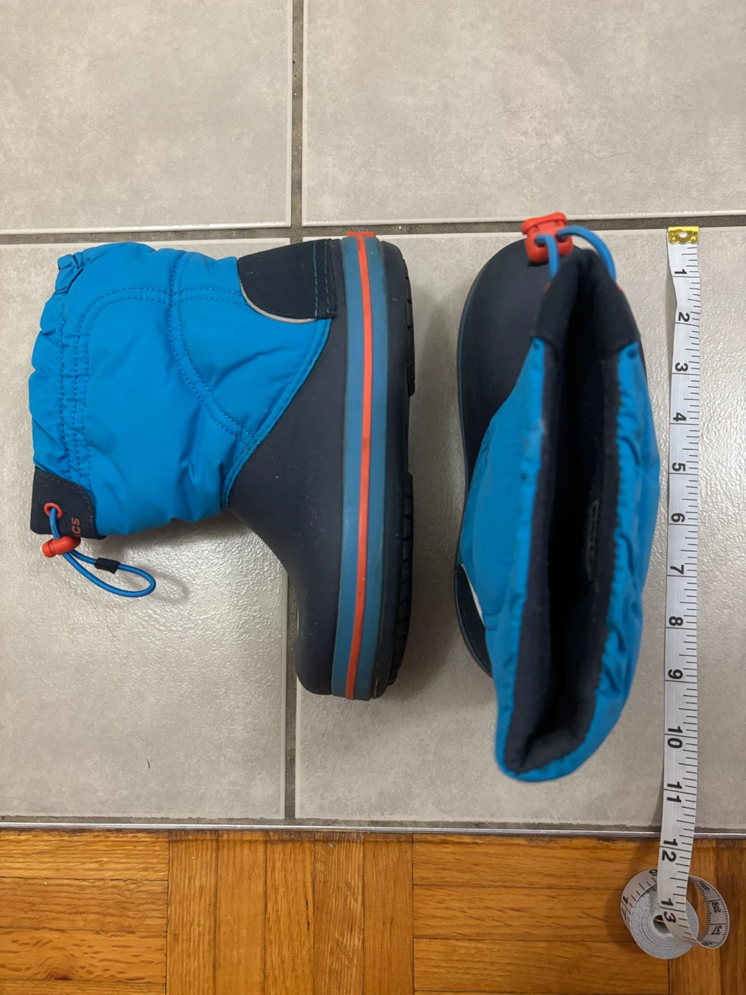Crocs Kids' Winter Boots size 13Y - photo 3