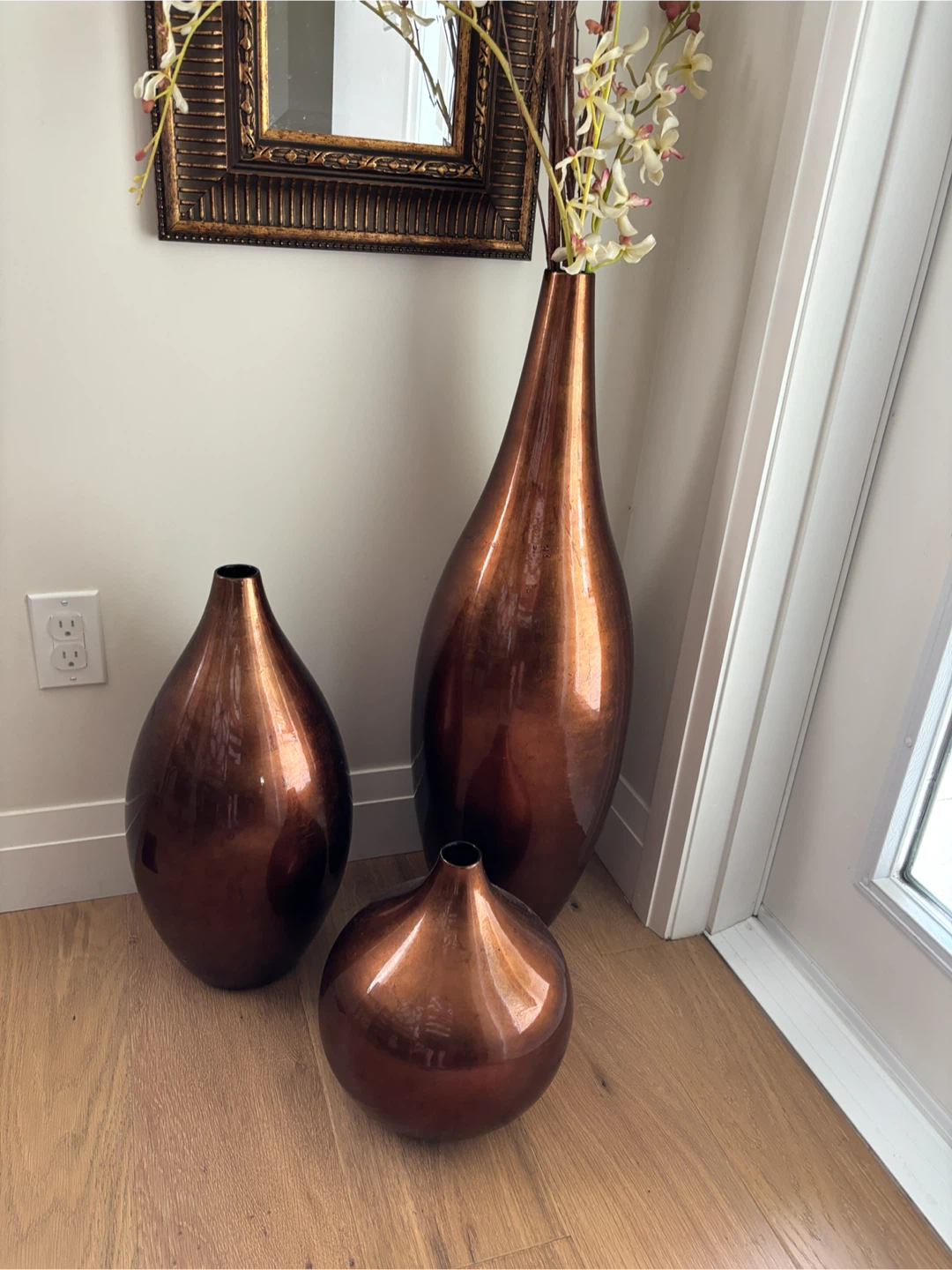 Set of 3 Copper Finish Vases - photo 3