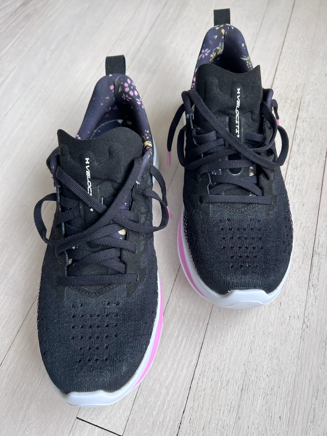 Under Armour Women's Velociti 4 SE Running Shoes - photo 2