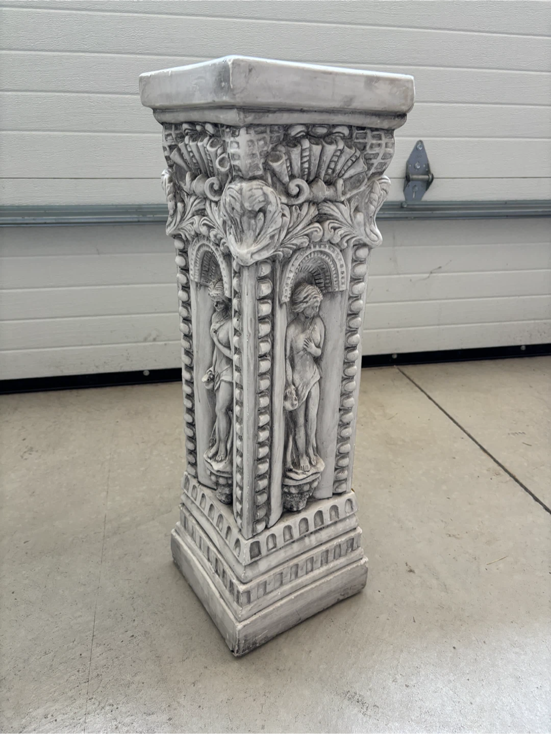 Decorative Pedestal Stand - photo 3