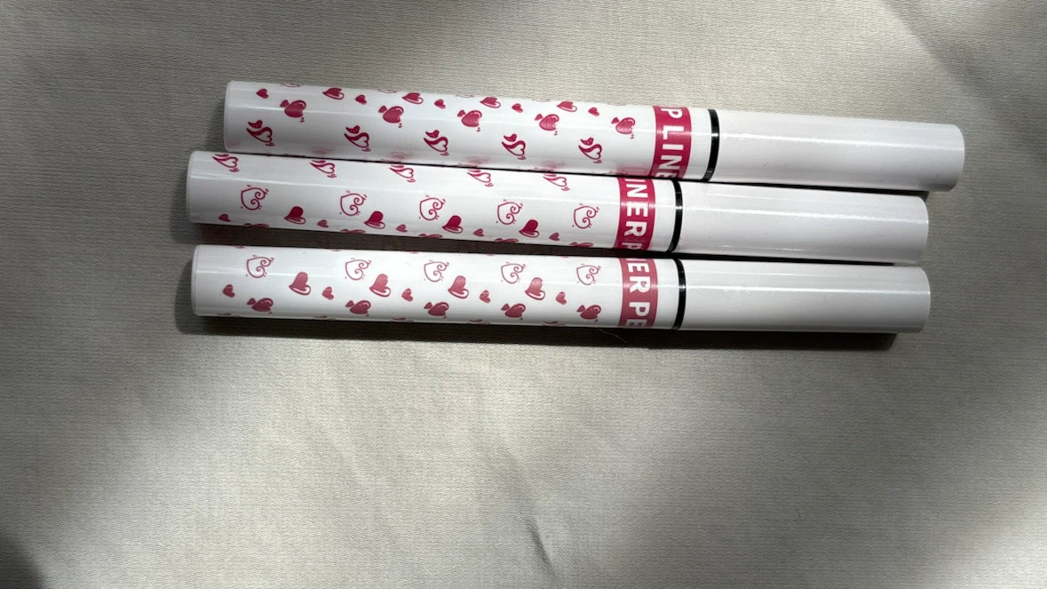 Wild Beauty Freckle Pen & Magnolia lip liner and eyelashes Set - photo 2