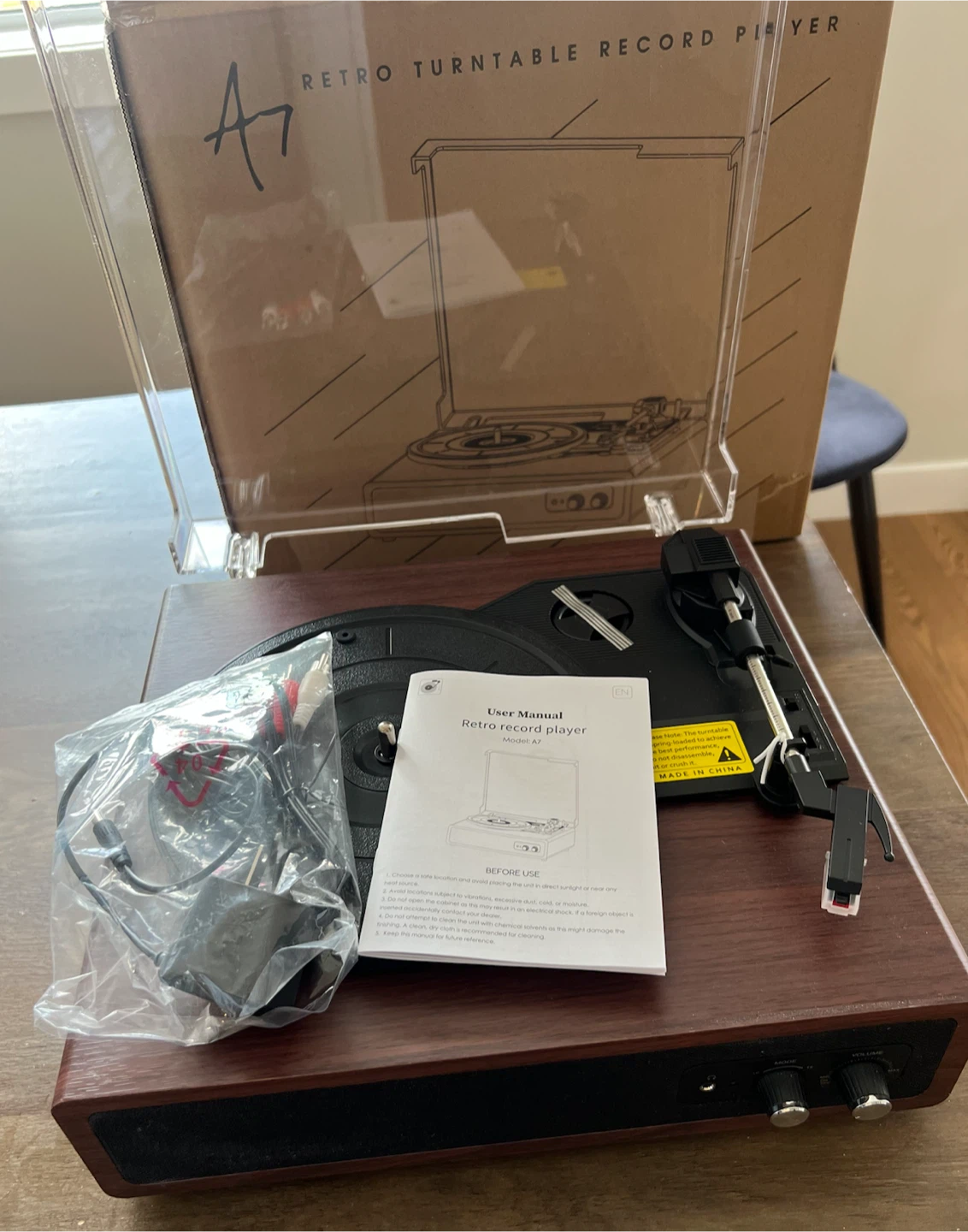 Retro Record Player - Model A7