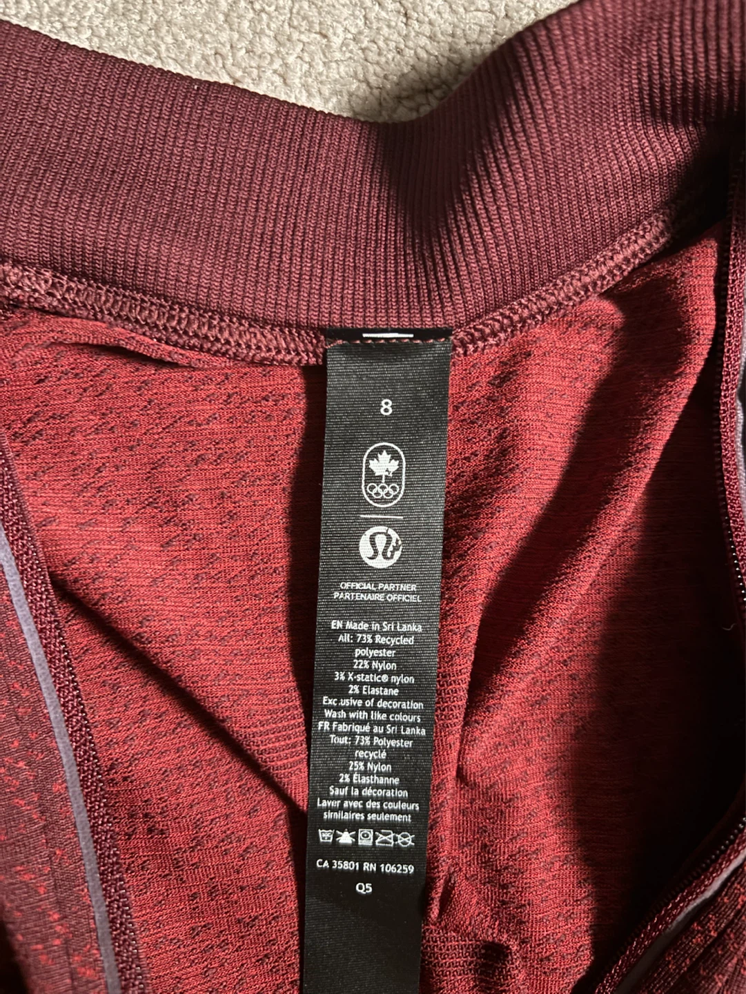 Lululemon Canada Olympic 1/4 Zip Size 8 - photo 3