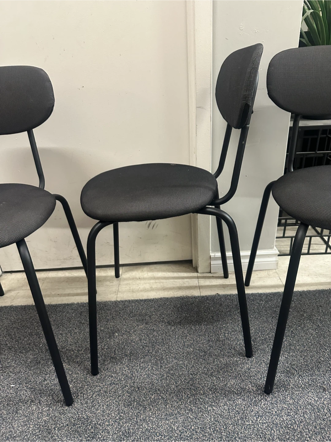Set of 4 IKEA Chairs - photo 5