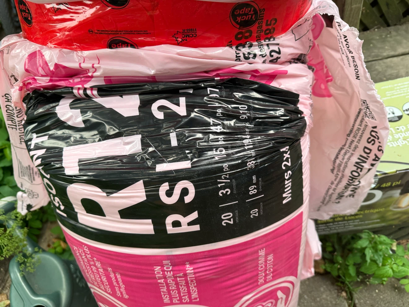 FREE!!! Pink Fiberglass Insulation - photo 2