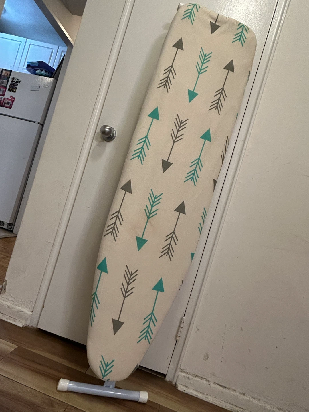 Ironing Board with Arrow Pattern