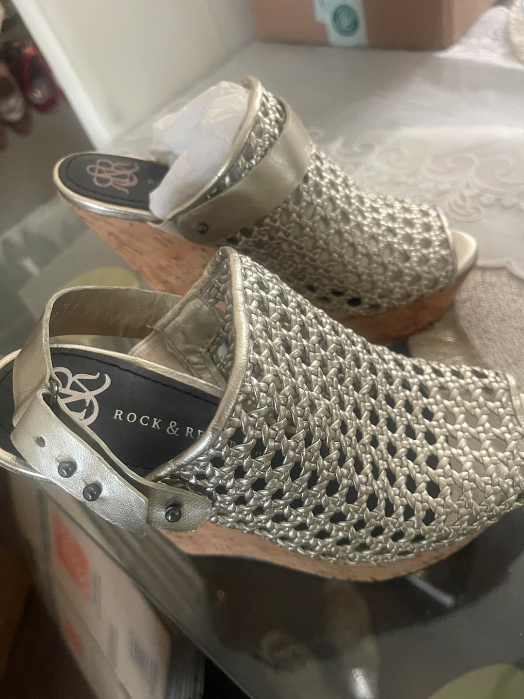 Rock & Republic Wedge Sandals - photo 3