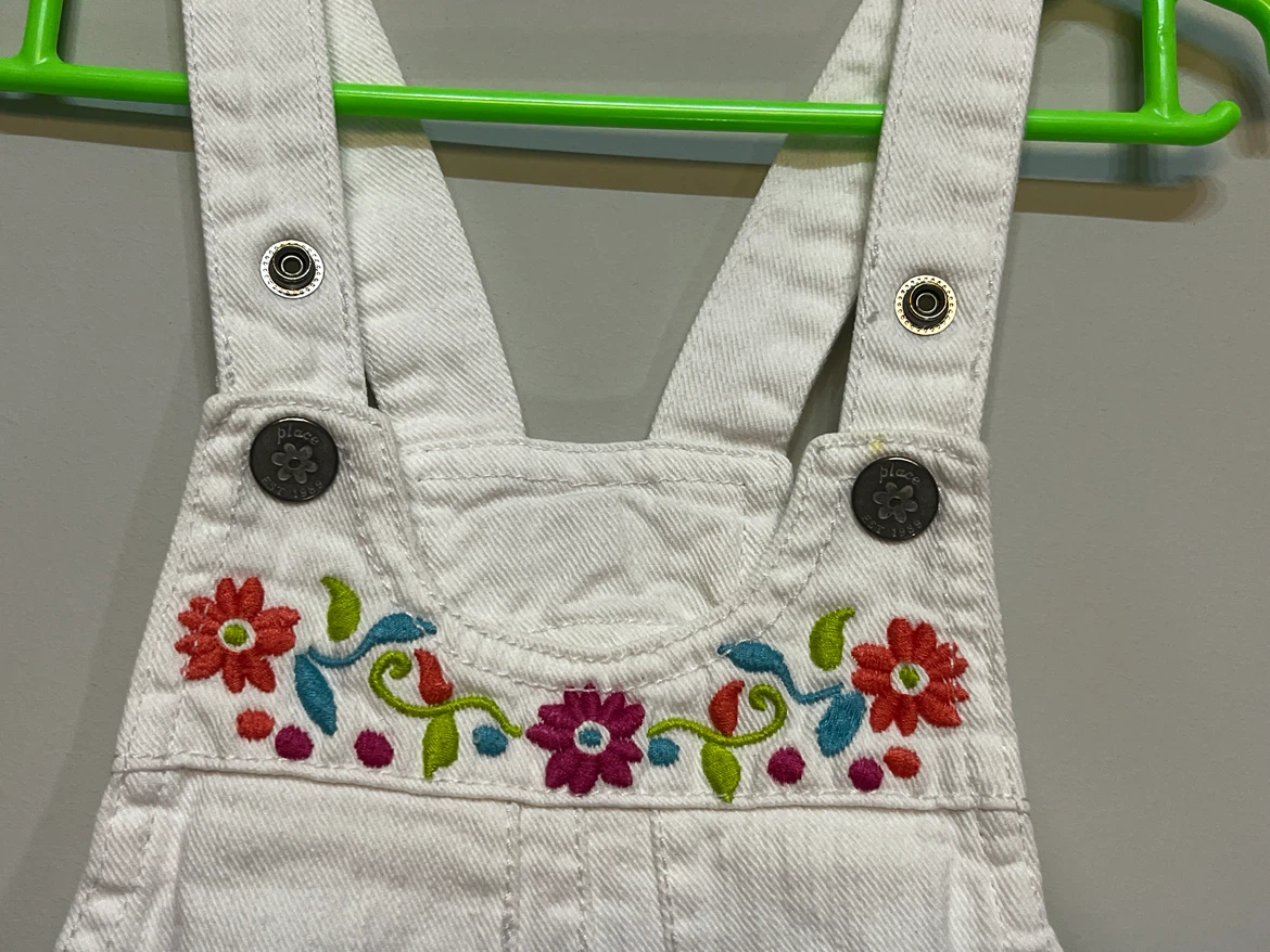 The Children's Place White Embroidered Denim Shortalls Size 3T - photo 3