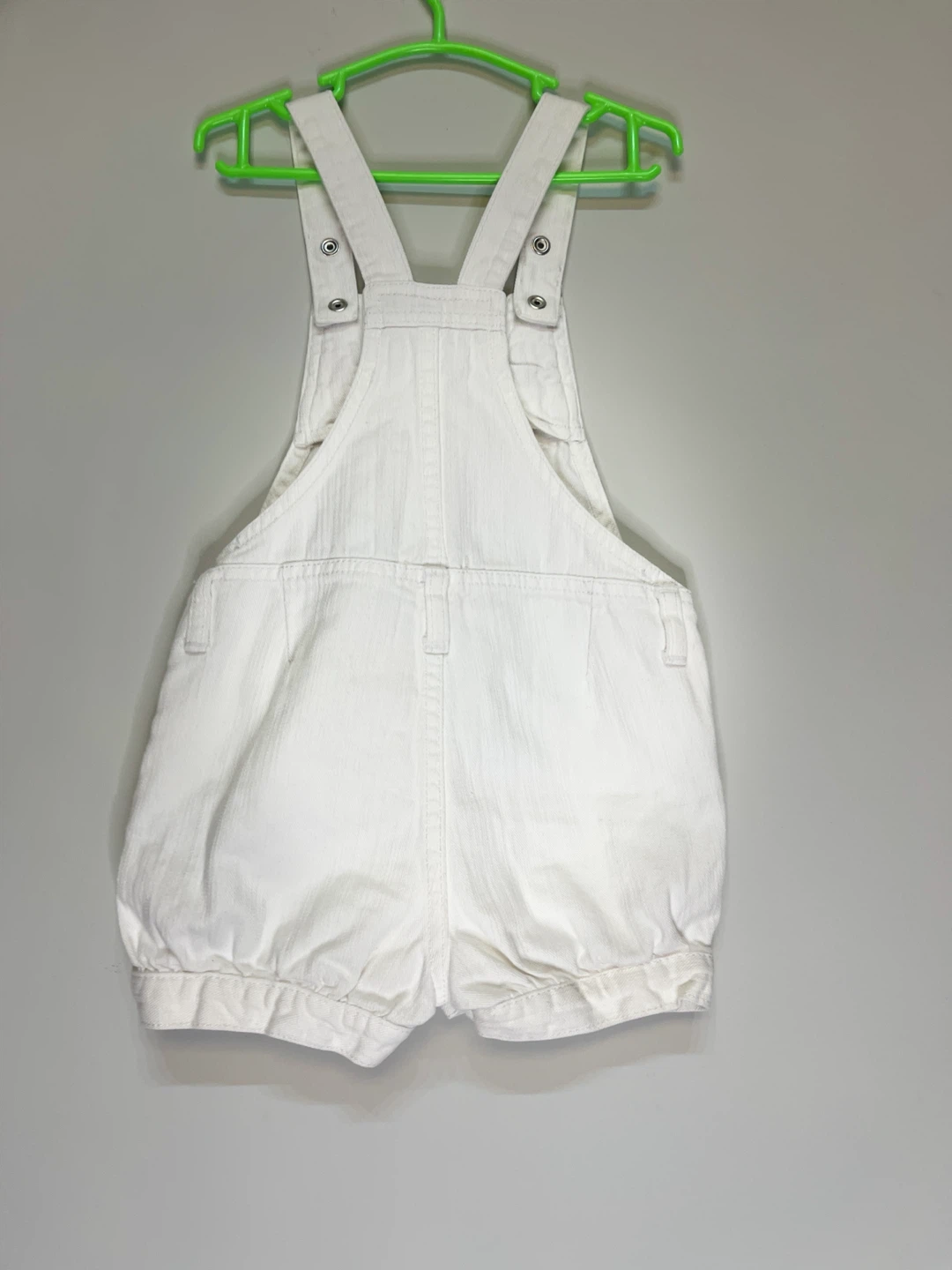 The Children's Place White Embroidered Denim Shortalls Size 3T - photo 5
