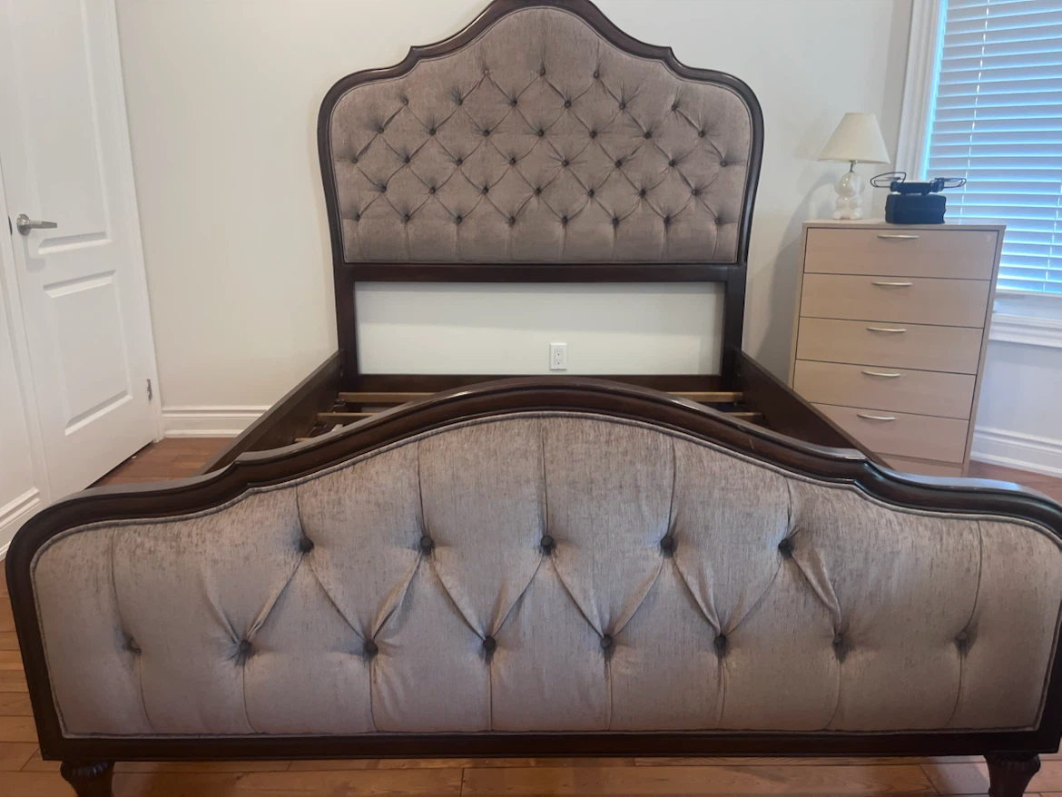Tufted Upholstered Bed Frame - photo 4