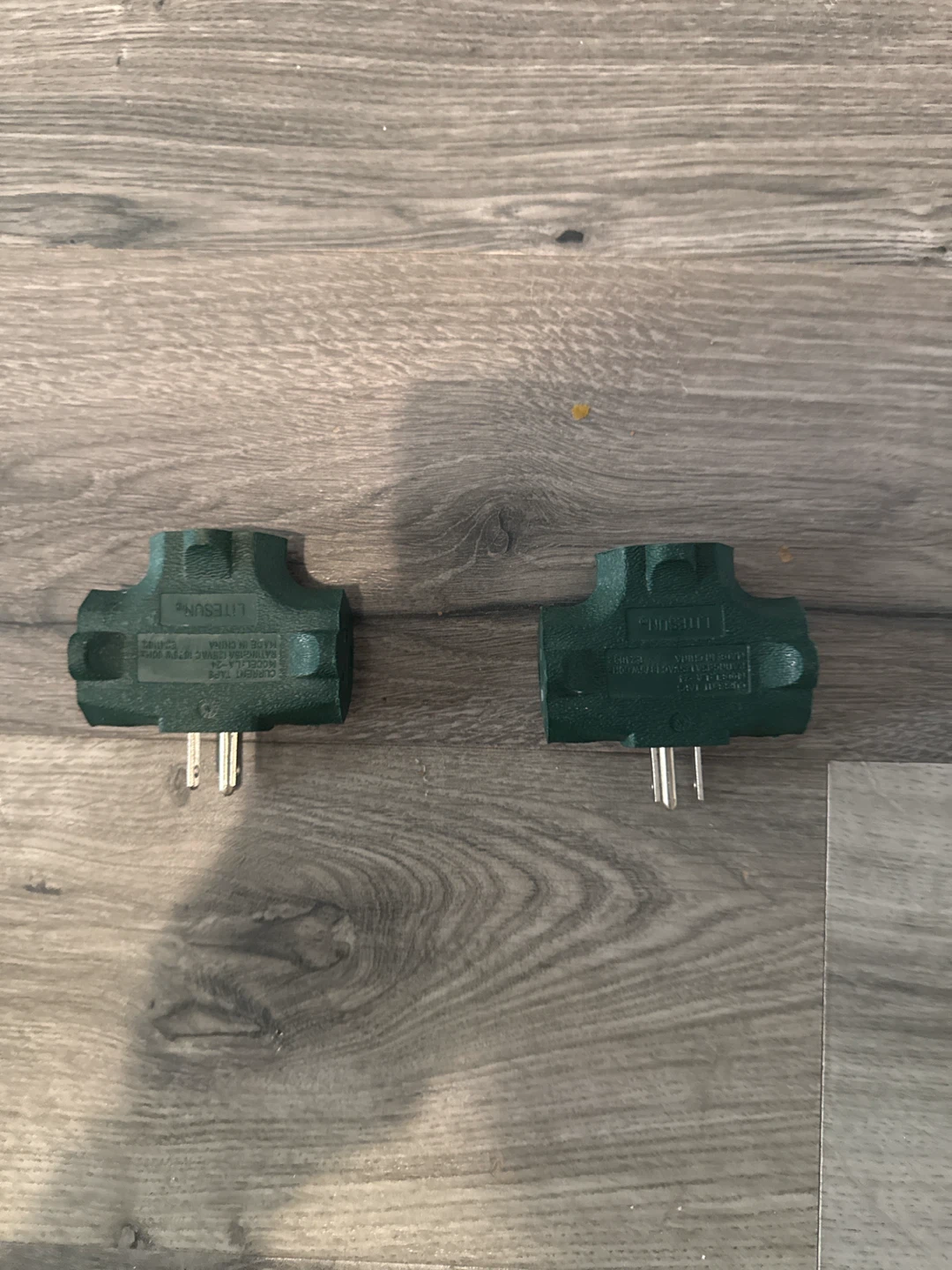 2 Outdoor 3way power adapters