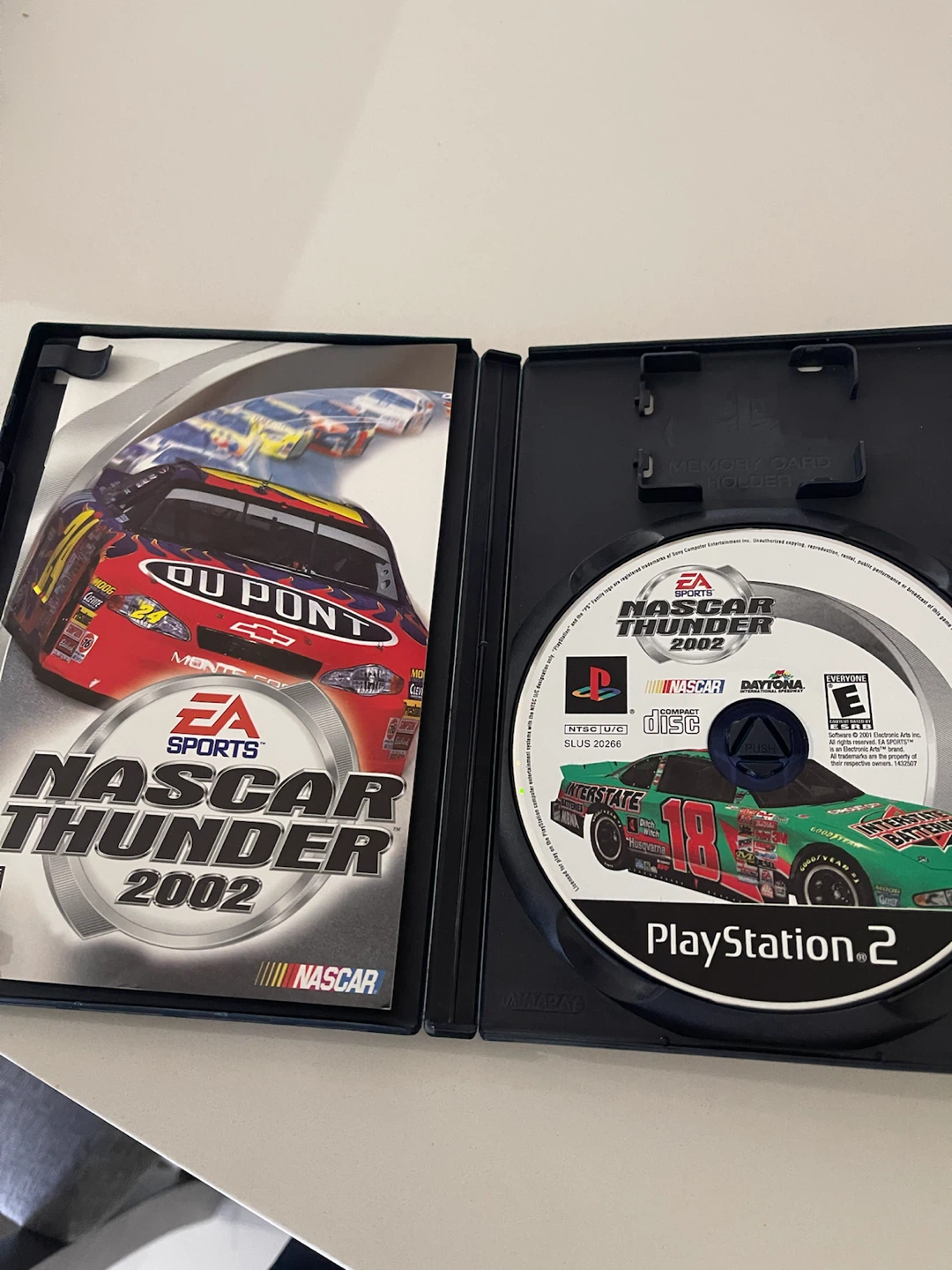 EA Sports NASCAR Thunder 2002 - PlayStation 2