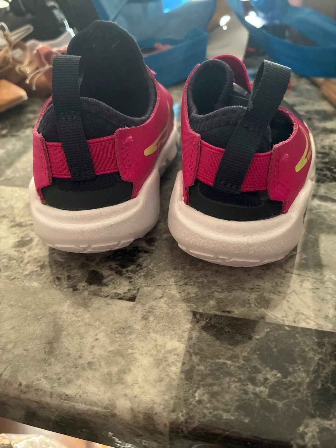 Nike Toddler Shoes size 8c - photo 3