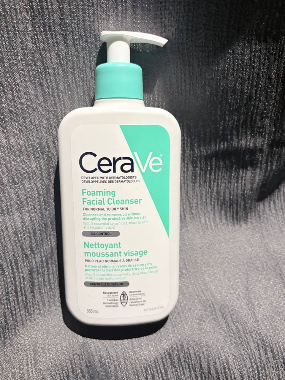 CeraVe Foaming Facial Cleanser for Normal to Oily Skin 355 mL
