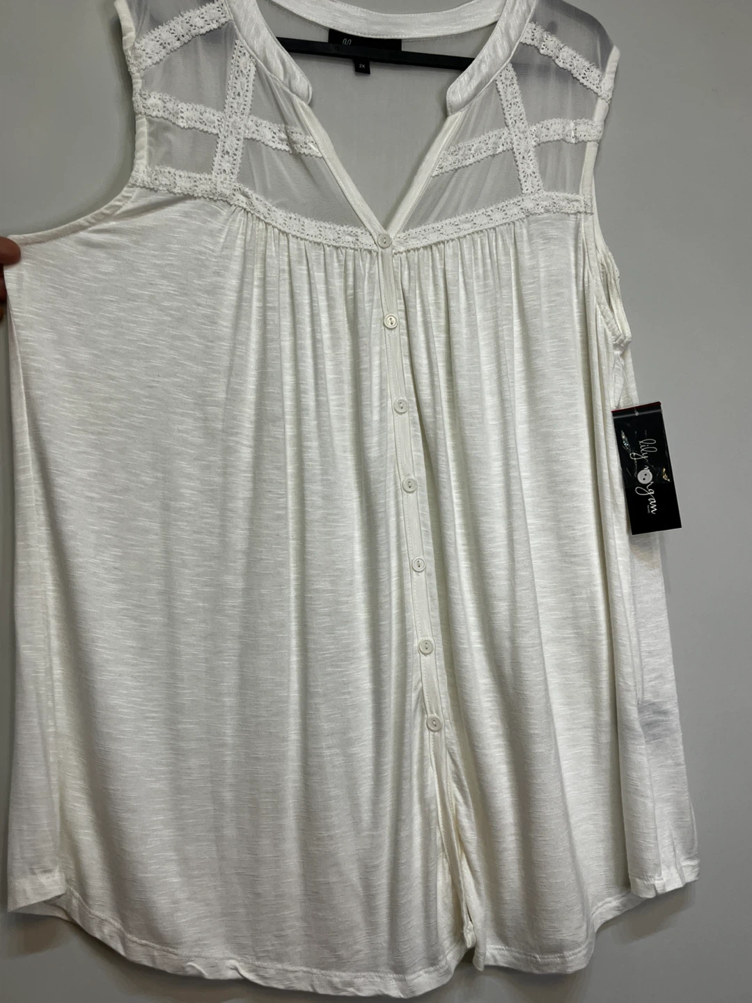 NWT - Lily Morgan White Sleeveless Button-Up Top - photo 2