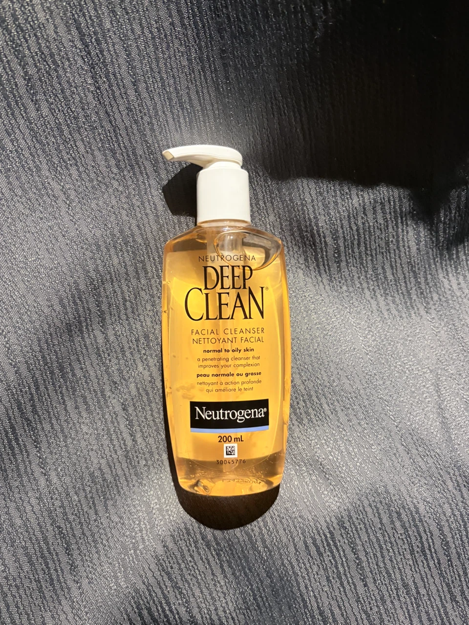 Neutrogena Deep Clean Facial Cleanser 200 mL
