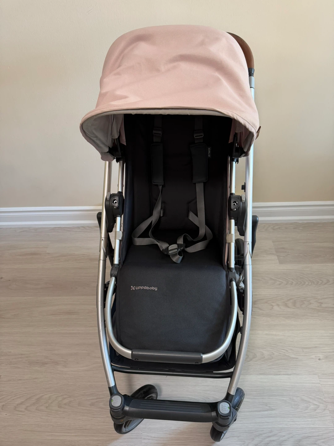 UPPAbaby Cruz V2 Light Pink Stoller